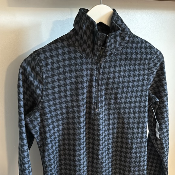 Old Navy fleece quarter zip sweater. - Picture 2 of 6